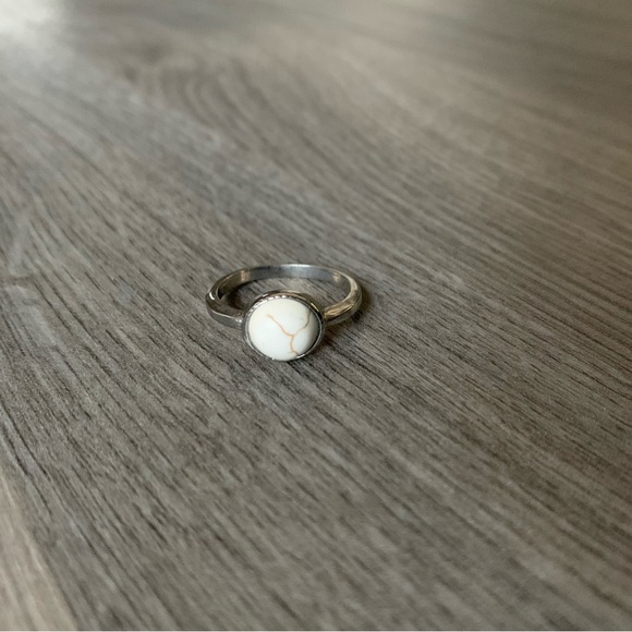 marble ring - Picture 1 of 2